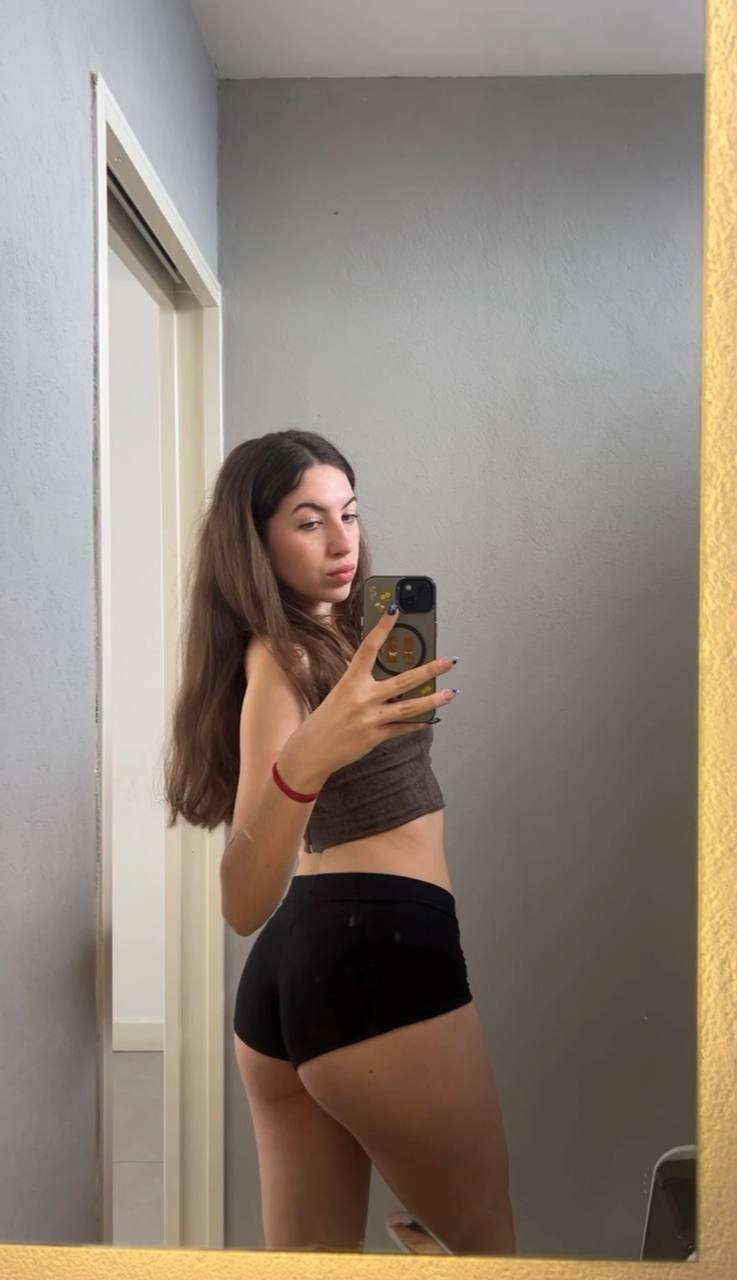 Amber in her underwear in Moradabad