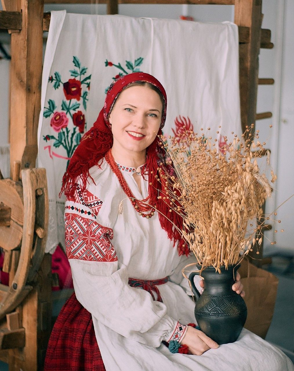 Women in Slavic costumes in Moradabad